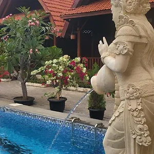 Guest house Uli Wood Villa, Bali - Near Gwk, Jimbaran (Bali)